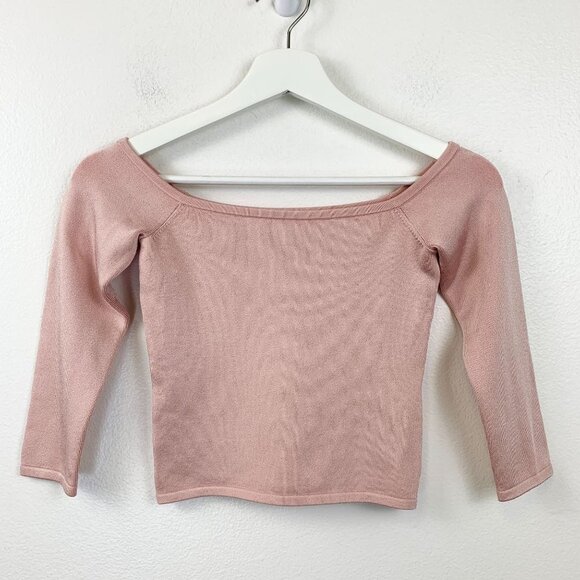 NWT Guess Off-shoulder sweater top Size XS - Picture 3 of 11